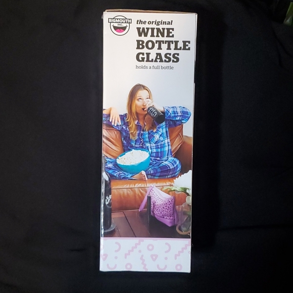 Big Mouth Wine Bottle Glass - Picture 2 of 12